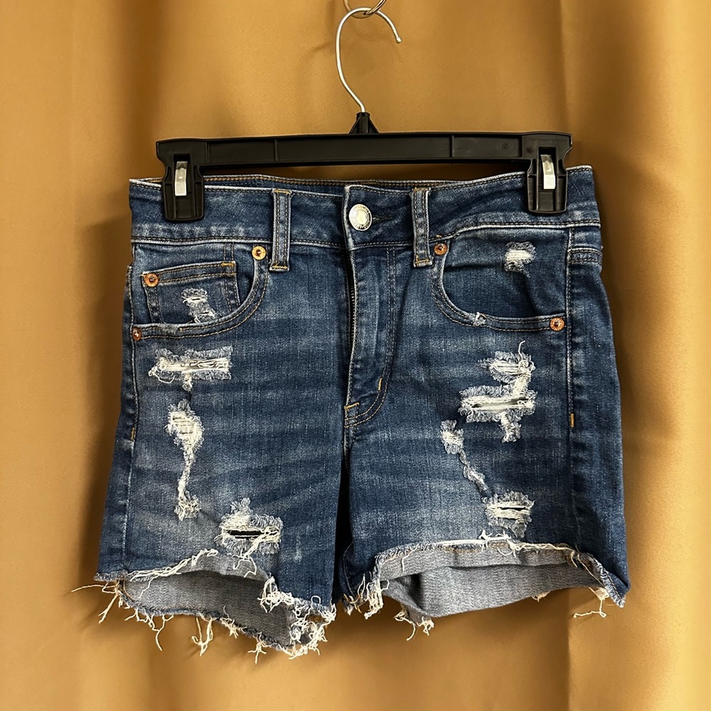 American eagle high rise jean shorts. Super stretch